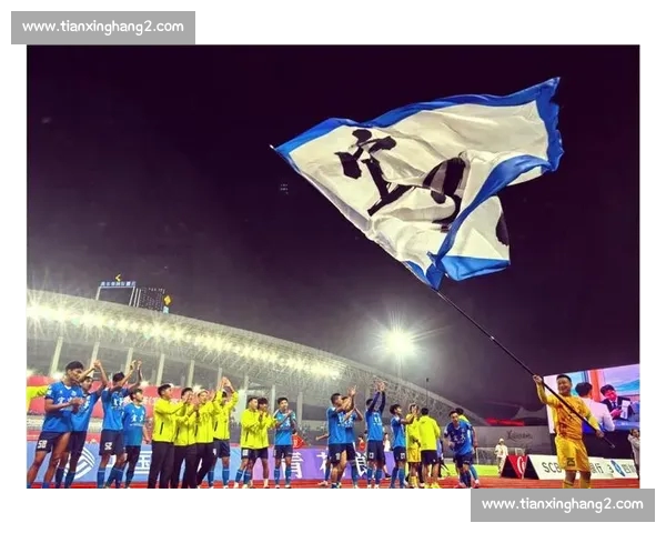 激战绿茵场精彩瞬间全程直播不容错过 激战绿茵场精彩瞬间全程直播不容错过